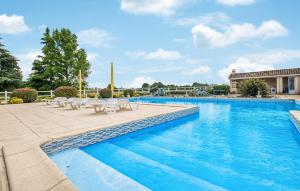 Maisons de vacances Cozy Home In Gardonne With Wifi : photos des chambres