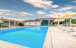 Maisons de vacances Cozy Home In Gardonne With Wifi : photos des chambres