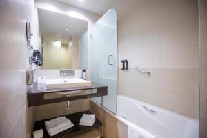 Junior Suite room in Itaca Hotel Jerez