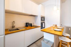 Apt 4 Guests Moderne & lumineux Paris 8ᵉ