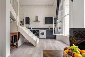 Parkside Hideaway Studio with Terrace