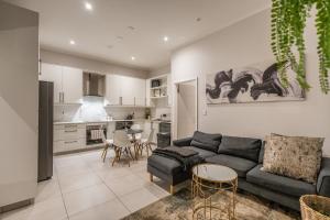 THE ADDRESS - B101 Houghton