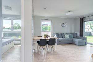 Bastion Wałowa - Garden View by Grand Apartments