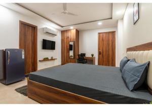 Wandr Hotel Golf Course Rd, Near Cyber City, Gurugram
