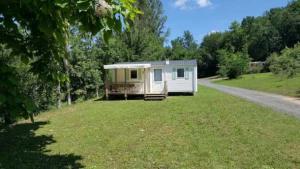 Campings Camping 3 etoiles - Piscine - eehcdh : photos des chambres