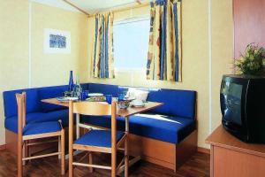 Campings Camping 3 etoiles - Piscine - eehcdh : photos des chambres