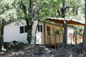 Campings Camping 3 etoiles - Piscine - eebeae : photos des chambres