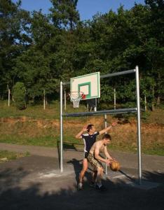Campings Camping 3 etoiles - Piscine - eebeae : photos des chambres