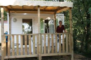 Campings Camping 3 etoiles - Piscine - eebeae : photos des chambres