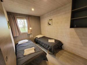 Campings Chalet 4 etoiles - Piscine - eehefh : photos des chambres