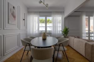 Plaka Elegance Retreat