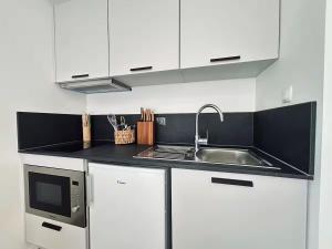 Appartements Reims residence inn Sharies Studio confort C606 : photos des chambres
