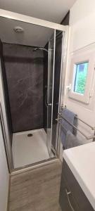 Campings Camping 3 etoiles - Piscine - ccaideg : photos des chambres