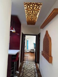 Luxurious Gurugram Apartment for Rent - Entire House with City Garden Views