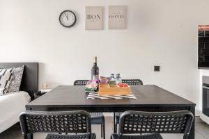 Moonlit Tide by Seareen