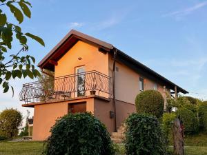 Holiday House Tomajna 