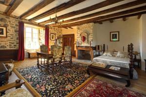 B&B / Chambres d'hotes Chateau de Taussac : photos des chambres