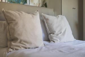 High-End 2BR 2BA with Private Outdoor Space