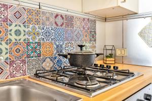 Youhosty - Washington 92