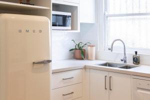 The Holkham Uno - One Bed Apartment Fairy Bower