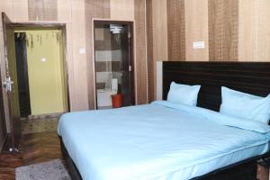 Rupalii home stay