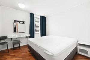 Ocean view home office apartment