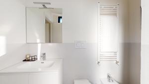 Baia Petrea - 2 Nuovissime Suite in Marina Centro