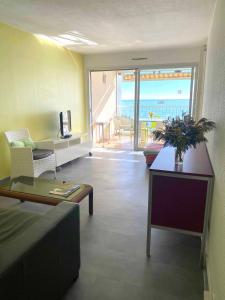 CANNES FACE À LA MER Appartement 4 personnes