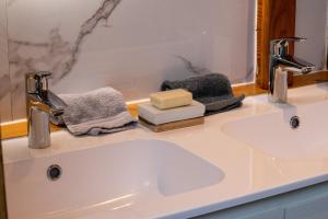 Maisons de vacances Chalet Datcha - Alliant Charme, Confort et Modernite : photos des chambres