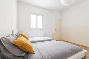 Appartements Heart of Paris-2BR-8P-Musee du Louvre 4 Free Netflix : photos des chambres