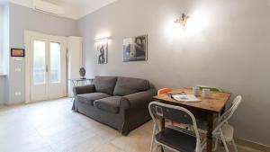 Italianway - Rosmini 13 D