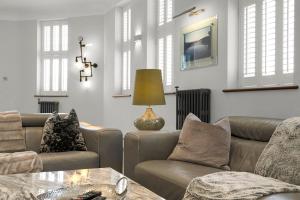 Luxury & Modern - Central - Beach Access - Wind St
