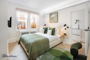 5 Mins Walk to Selfridges, Mayfair Retreat