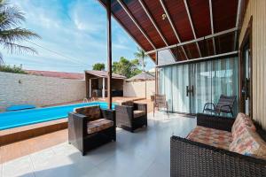 Espaço e lazer a 750 mtrs da Praia de Palmas! 0140