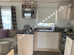 Blenheim A spacious 3-Bedroom Home - White Horse, Seal Bay