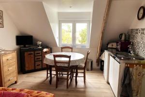 Studio centre-ville Tempête 8