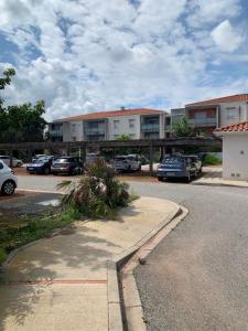 Appartements O Soleil - Spacieux studio entre mer & montagne parking wifi clim : photos des chambres