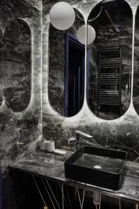 Kobilyanska Street Luxury Suites