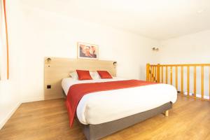 Duplex Apartment room in City Résidence Bordeaux Centre