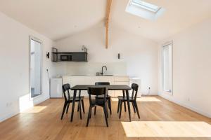 Paris Studio with view of Montmartre