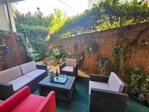 A 1 min de la plage! Bel appartement T4 avec petit jardin