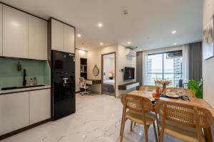 LA Nest 1bed - Sunny Sway