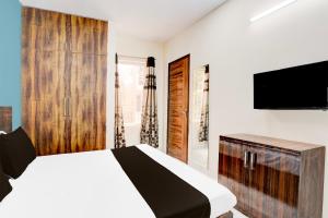 Hotel O Arpit Residency