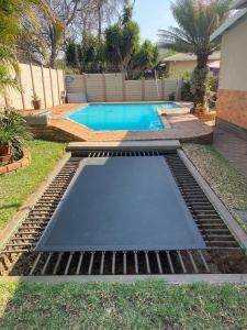 Cozy Garden Flat with Garden