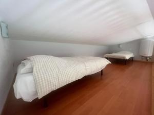 Maisons de vacances Gites le Fabras, espace de verdure, piscine collective et jeux : photos des chambres