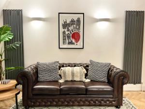 Beautiful Two Storey Apartment in City Centre- 2