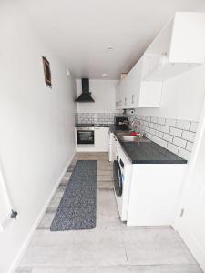 Ensuite Double Room with Kitchen