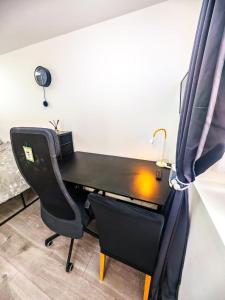 Ensuite Double Room with Kitchen