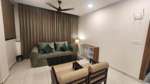 Around stays by the Ganges