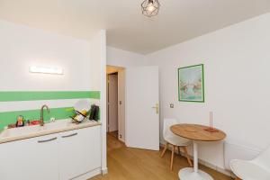 Apartment near Buttes Chaumont